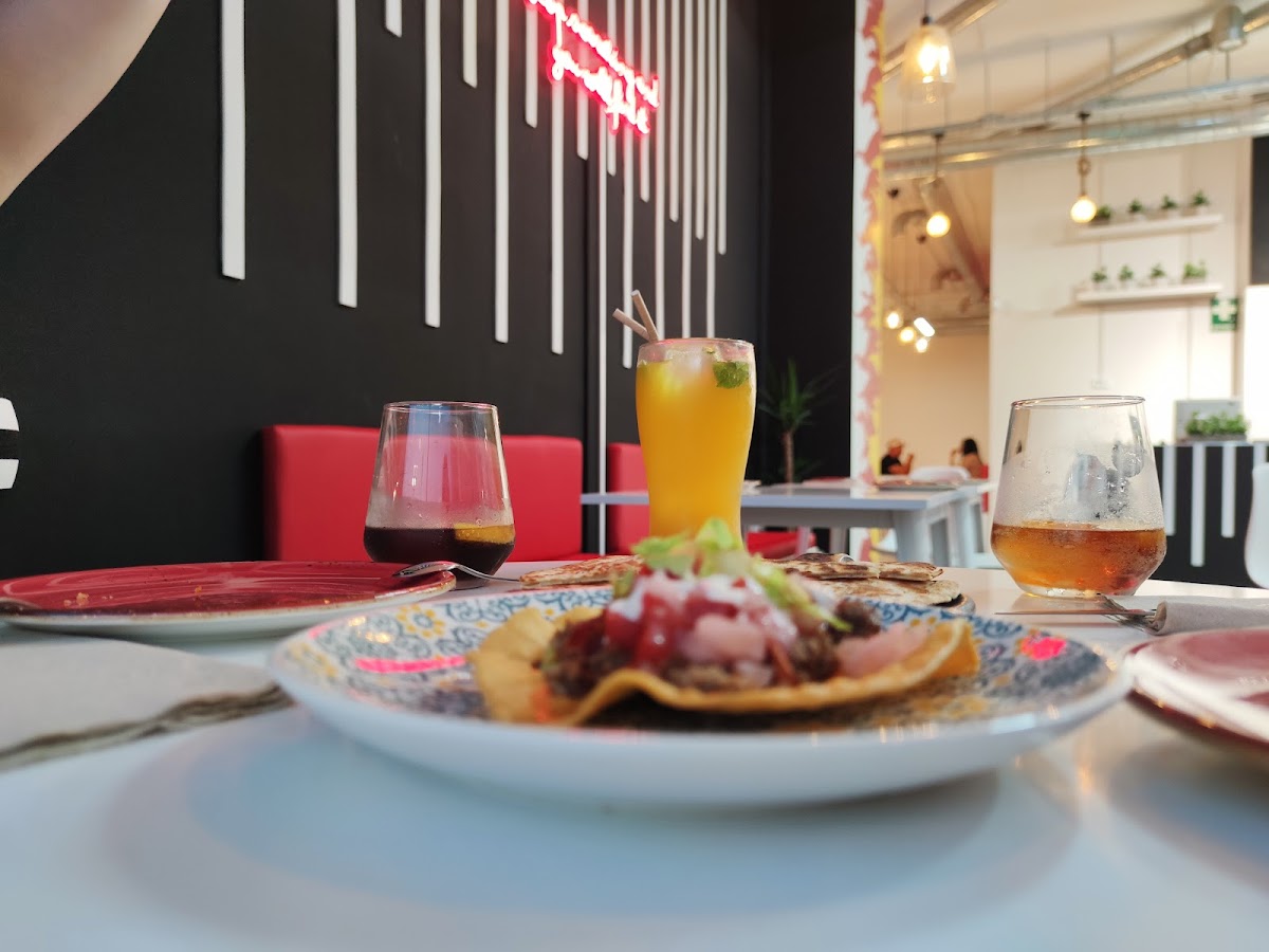 Vanda Pizzeria y Kebab halal en Valencia Photo 9