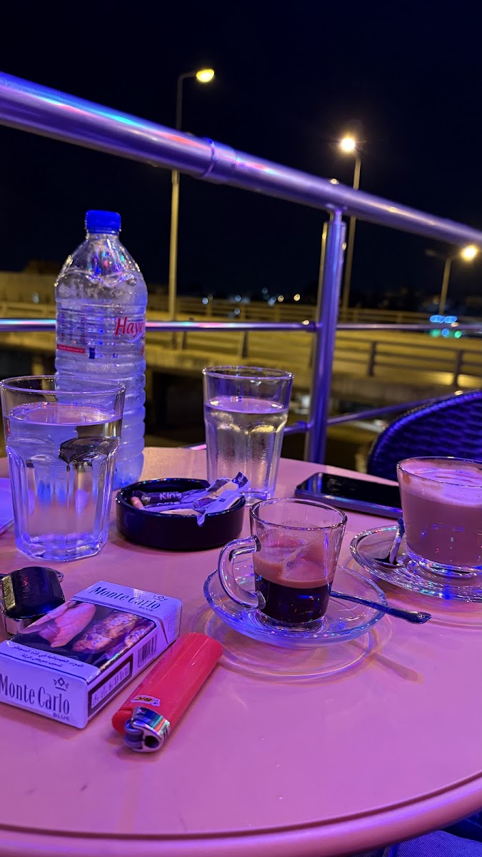 Neuf Douze Café Photo 4