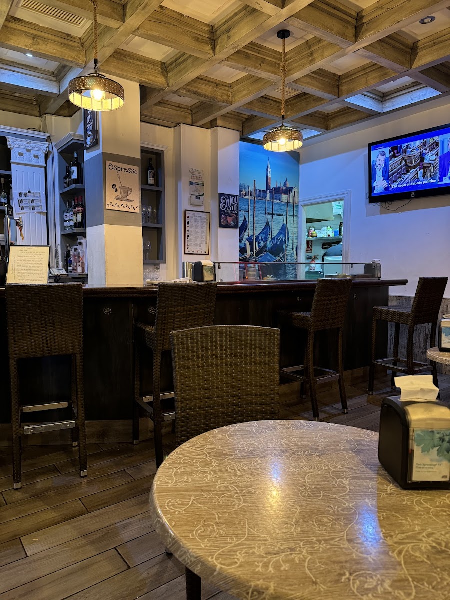 Café Canaletto Photo 3