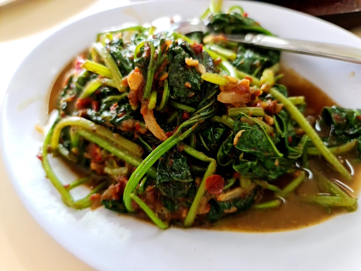 Restaurant Hong Yun 鸿运茶饭店·茶餐室 Photo 10