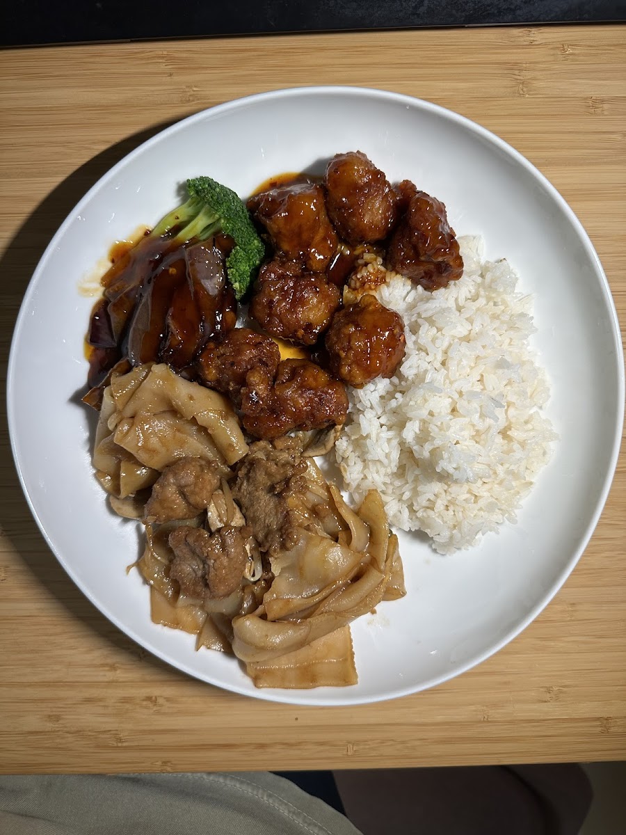 Eastern Carry Out Photo 6
