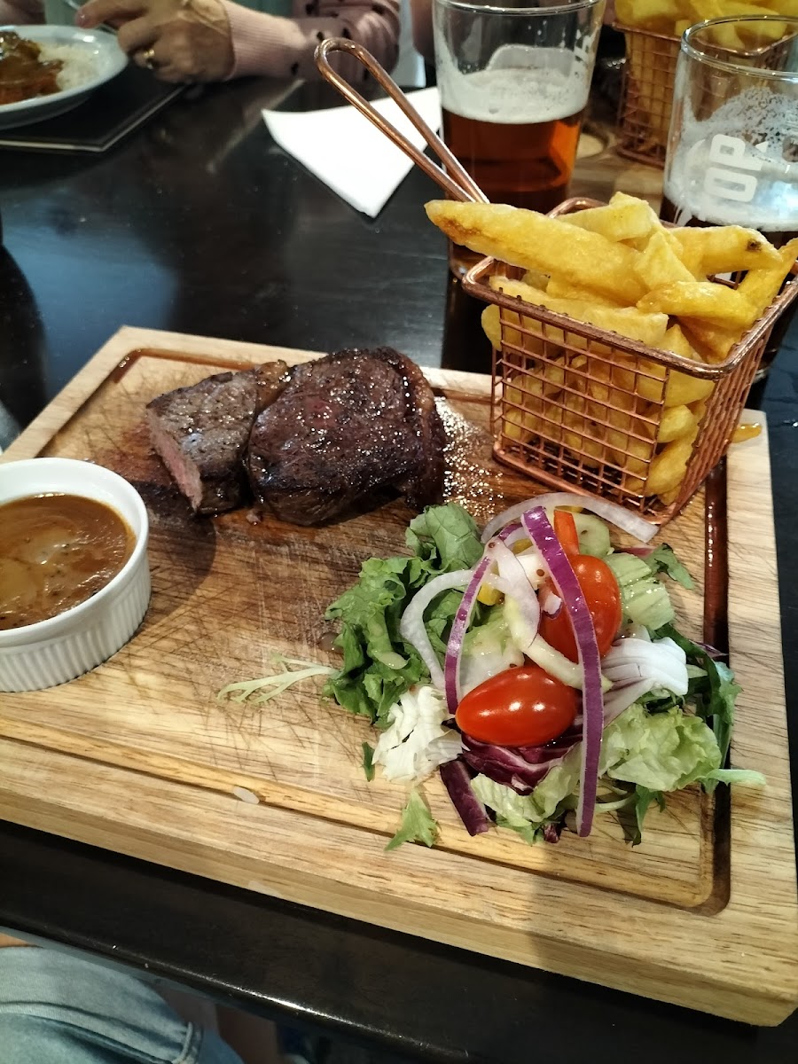 The Manor Inn Photo 5