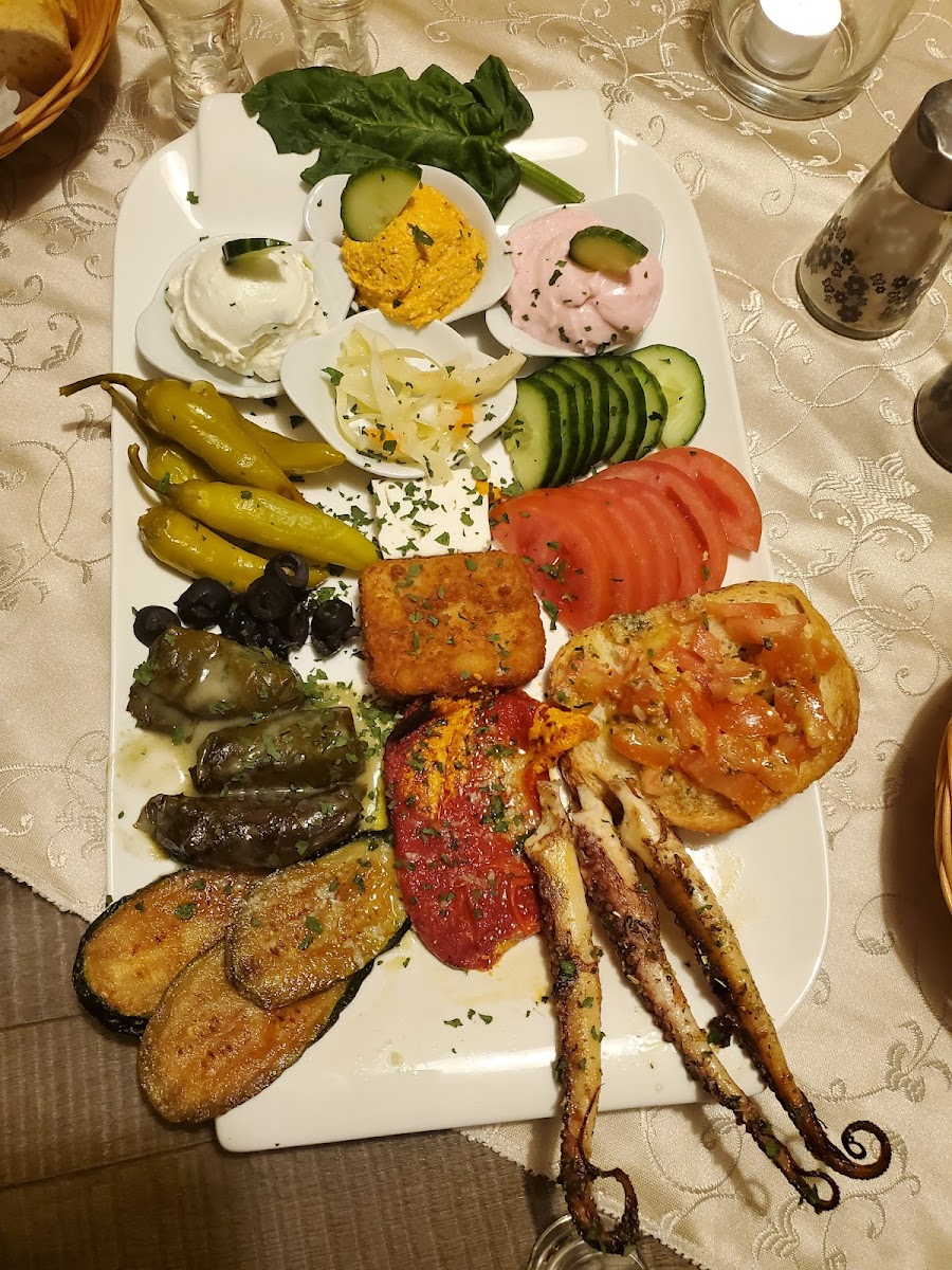 Taverna Dionysos Photo 4