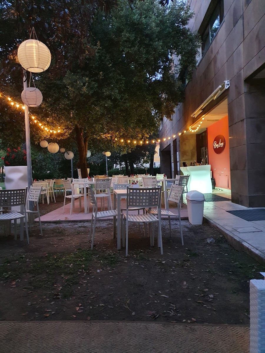Bar Berry lounge