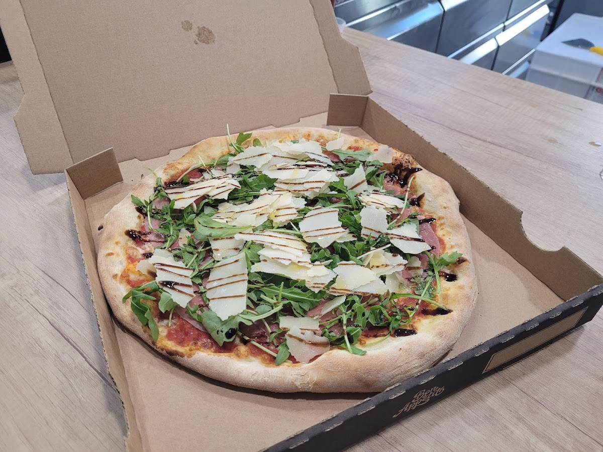 La Vera pizza Photo 9