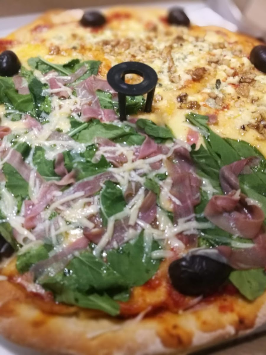 Bellucci Pizzas Photo 9