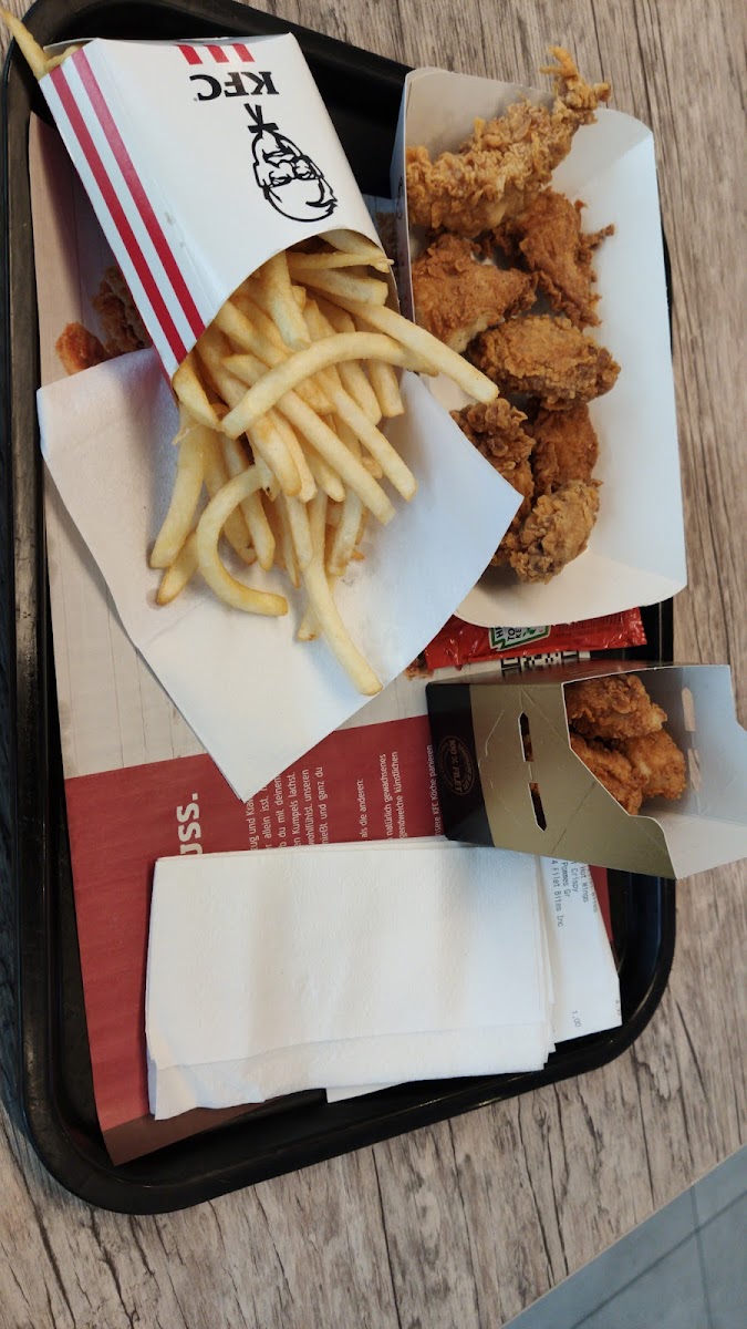 Kentucky Fried Chicken Photo 8