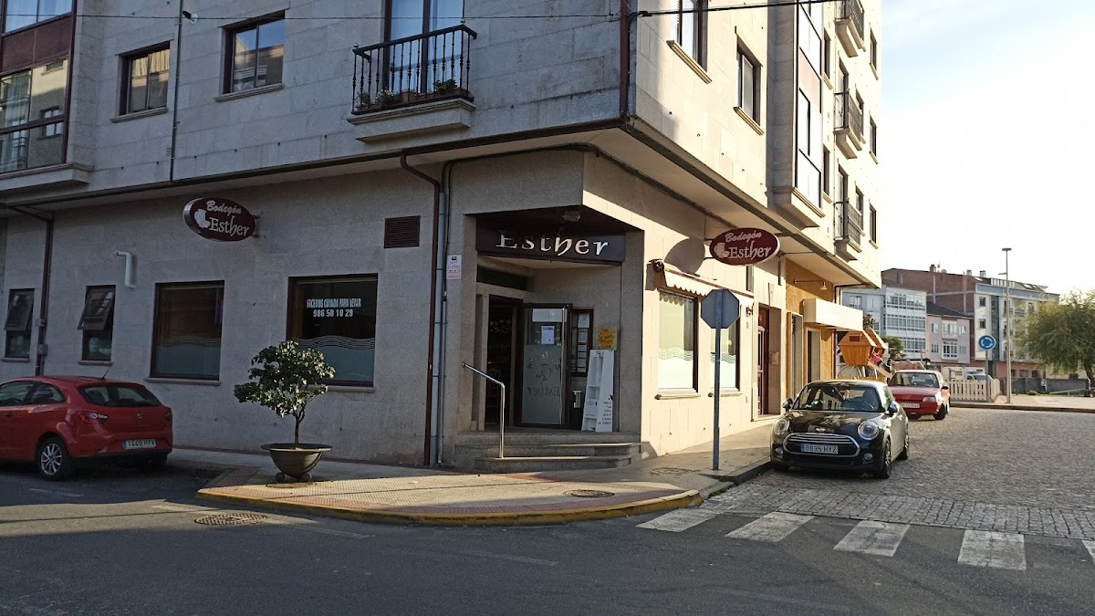 Bodegón Esther