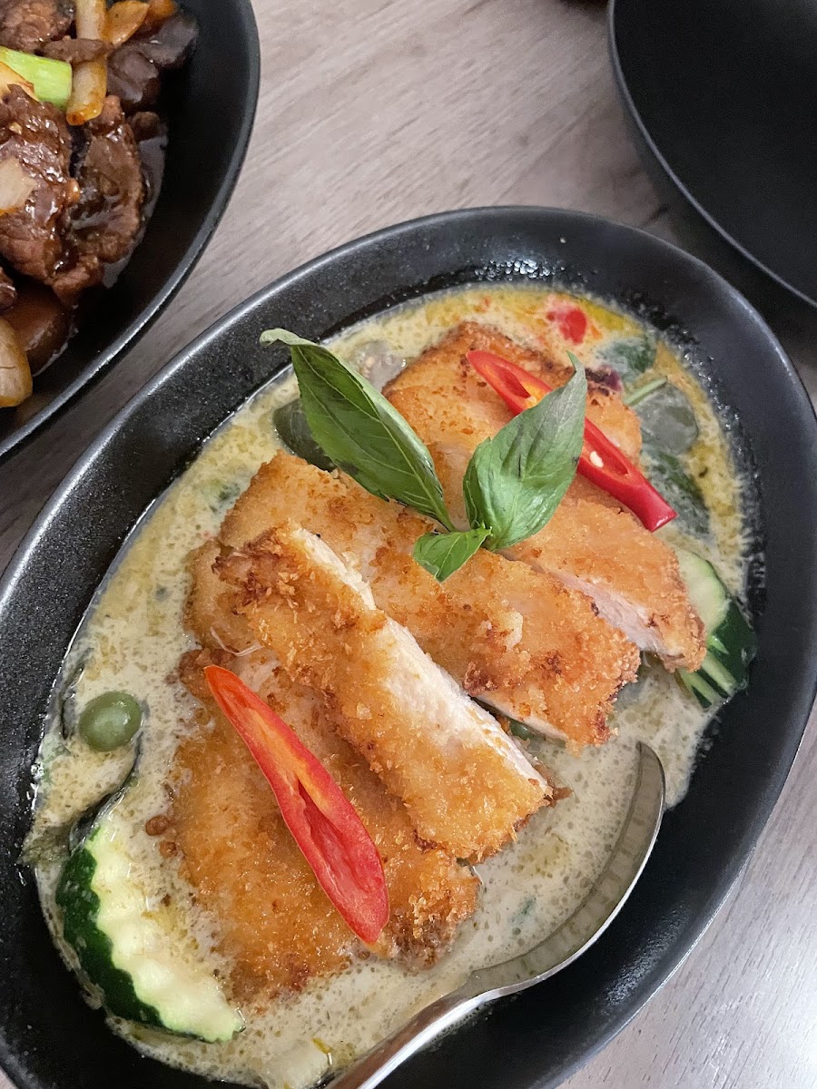 Oraya Thai Cuisine Photo 4