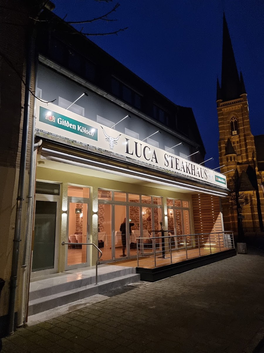 Luca Steakhaus Photo 3