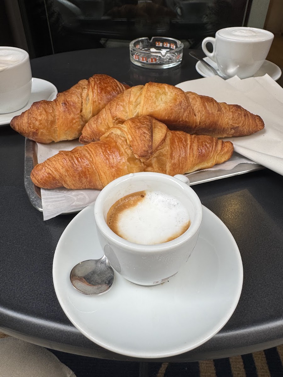 Andrea Caffè Photo 2