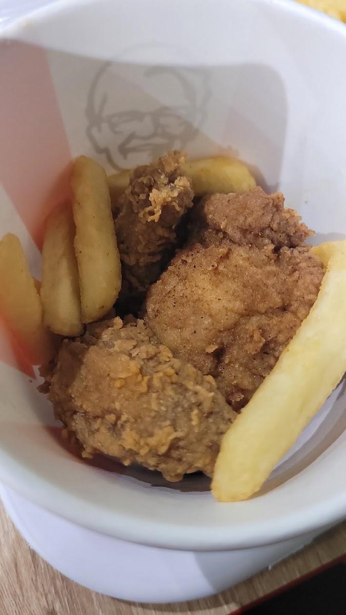 KFC Grove Mall Photo 5