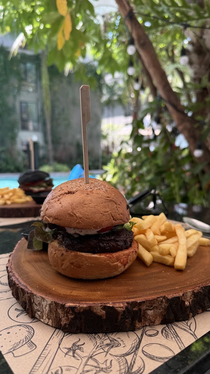 Infuse Restaurant by Diamond Resort Photo 4