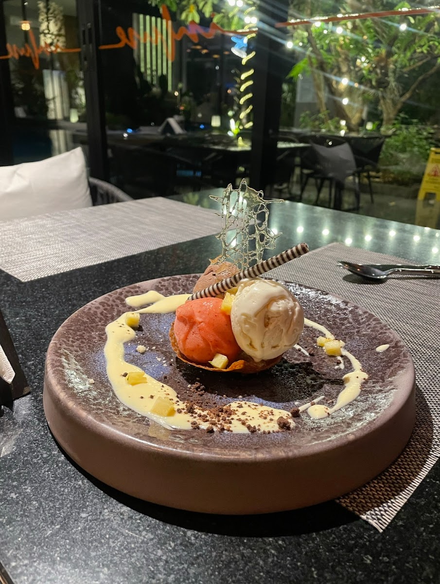 Infuse Restaurant by Diamond Resort Photo 8