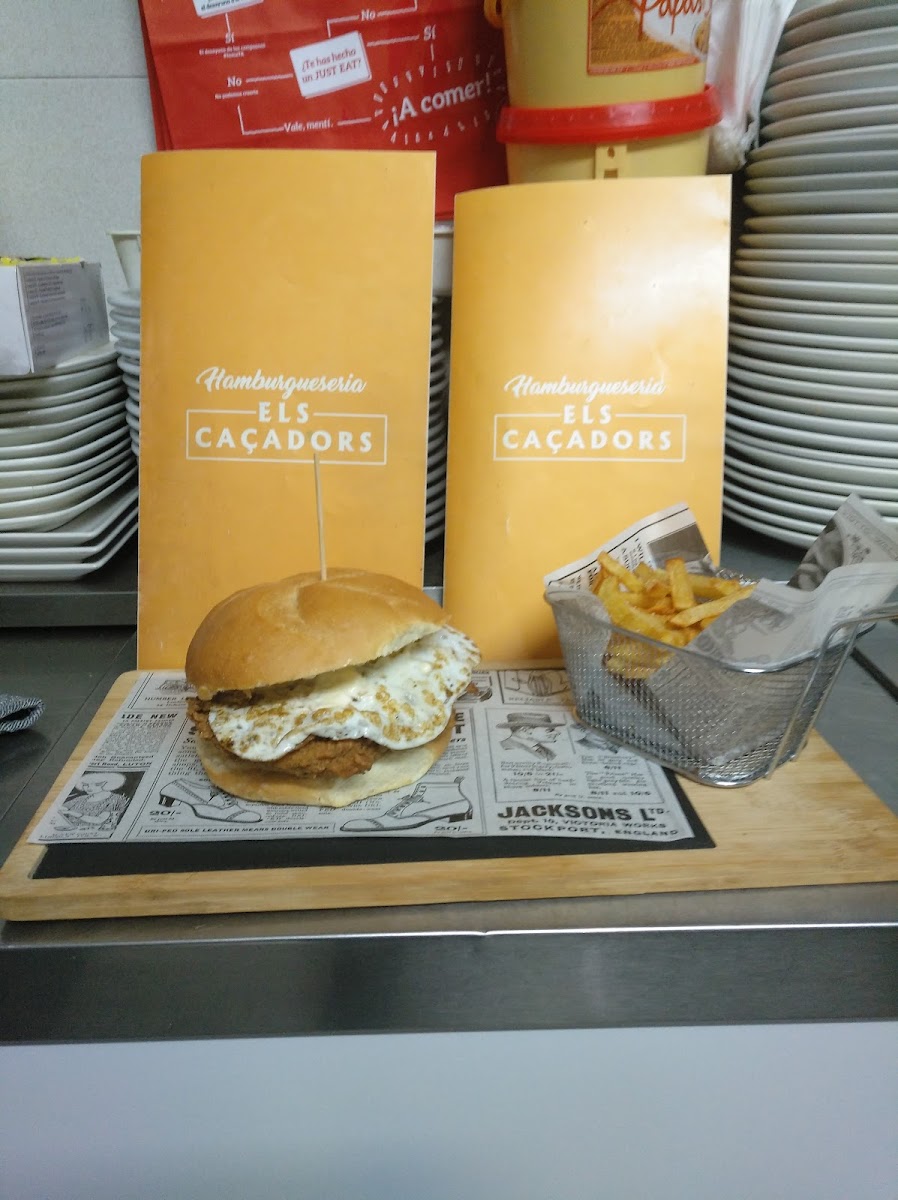 Hamburgueseria Els Caçadors Photo 4