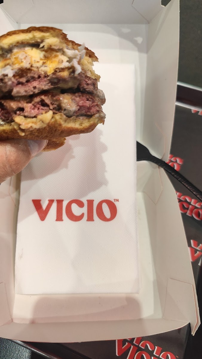 VICIO Avenidas | Takeaway & Delivery Photo 6