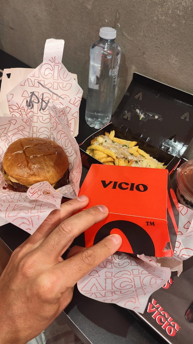 VICIO Avenidas | Takeaway & Delivery Photo 7