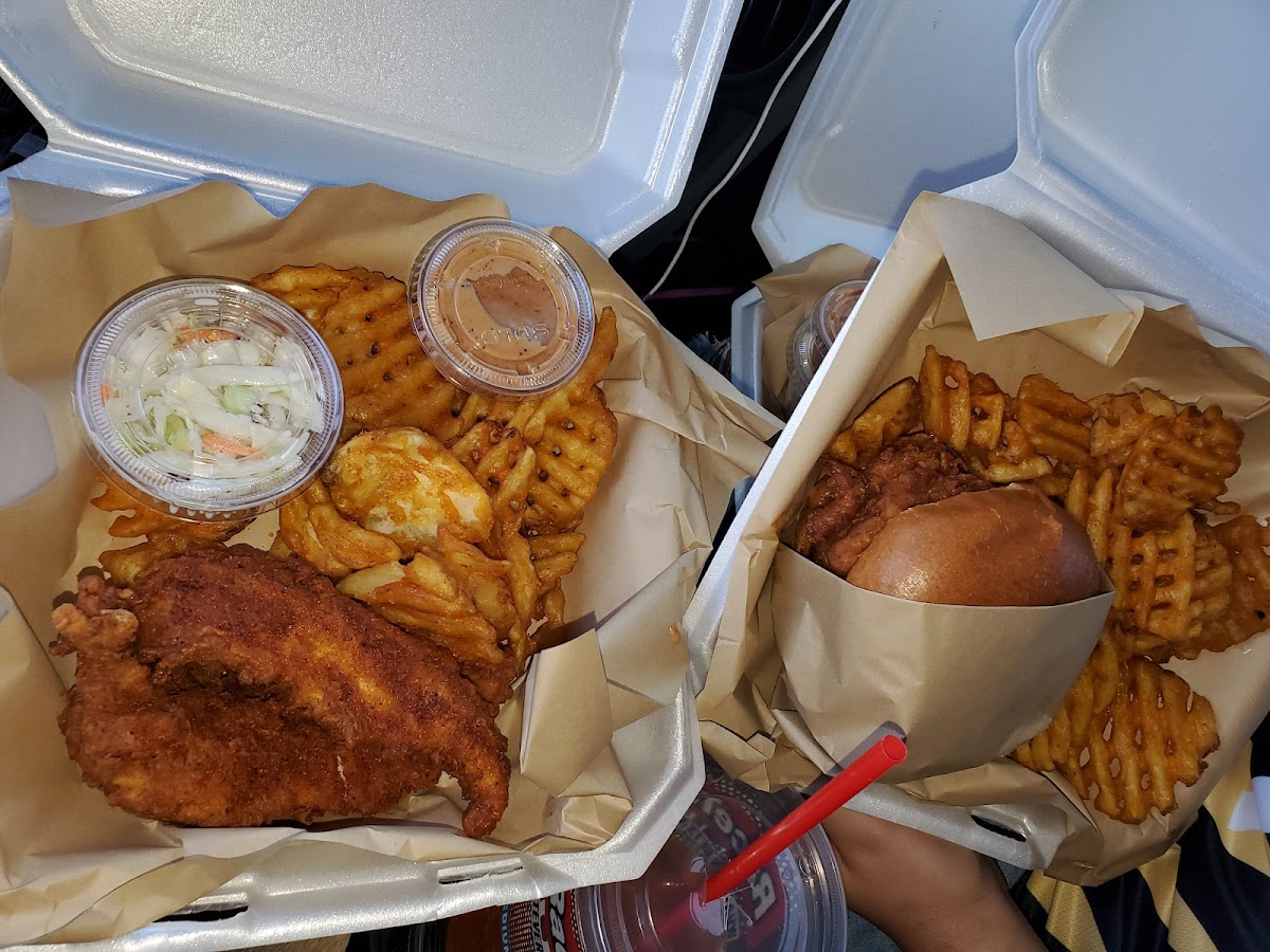 Chicky Sandos Photo 10