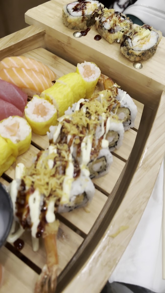 Kin sushi Photo 2