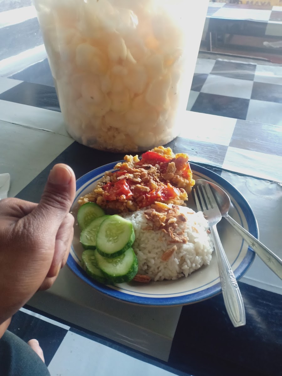 Warung NASI KEBULI & AYAM GEPREK Bu Atmah Photo 7