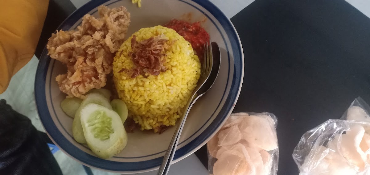 Warung NASI KEBULI & AYAM GEPREK Bu Atmah Photo 8