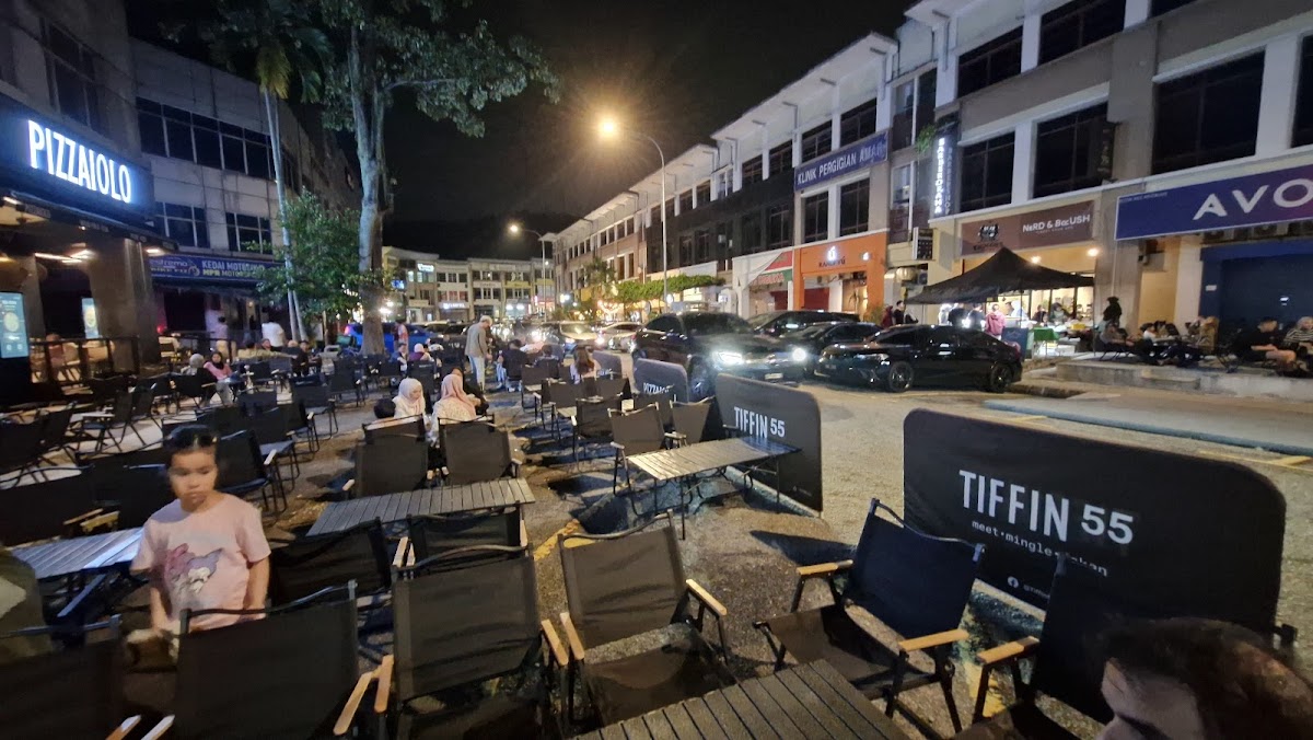 Tiffin 55 Photo 3