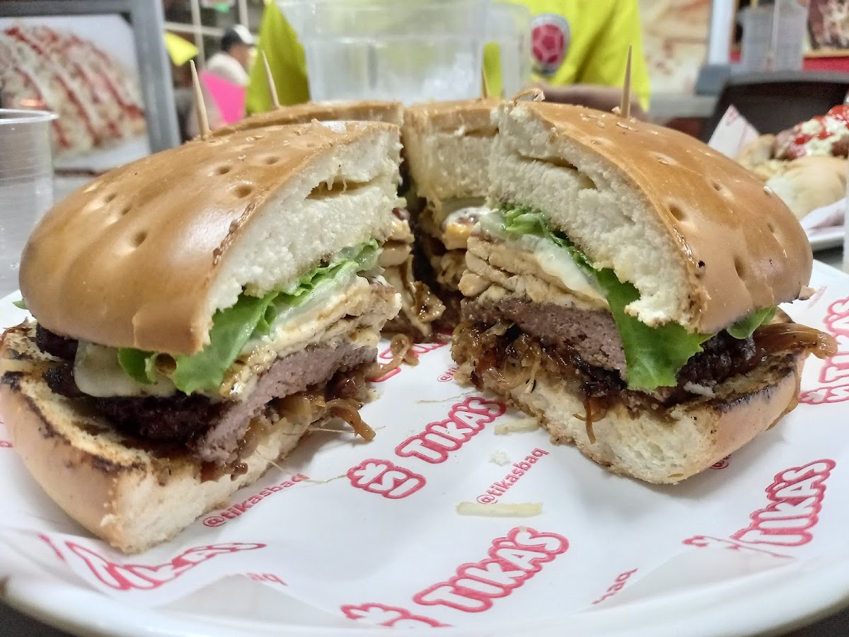 Tika`s Burger & Grill Photo 8