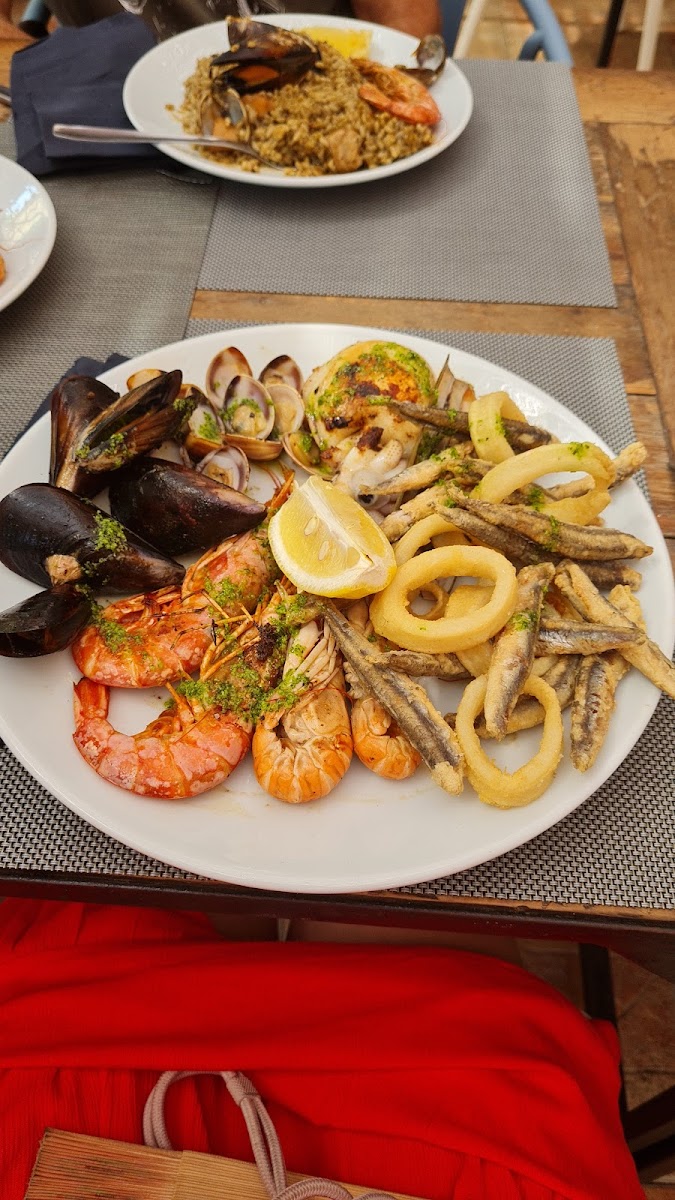 Xiringuito Restaurant Del Mar - Camping Joan Photo 7