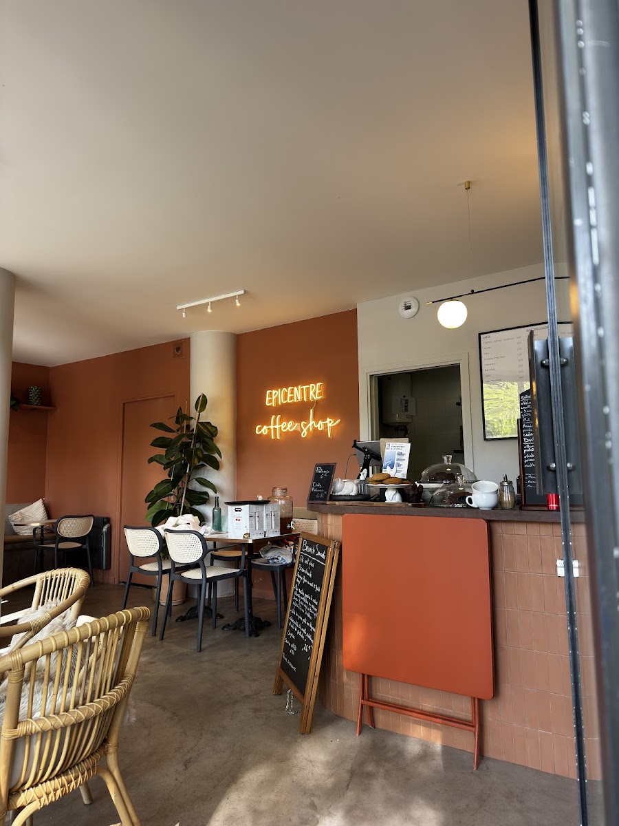 EPICENTRE coffee shop Photo 10