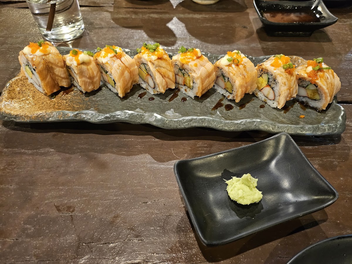 UMI sushi bar ( huahin soi 19 ) Photo 3