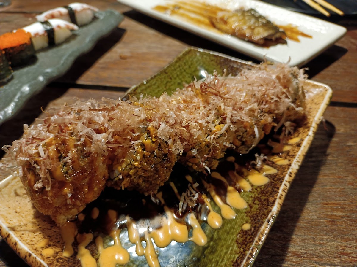 UMI sushi bar ( huahin soi 19 ) Photo 7