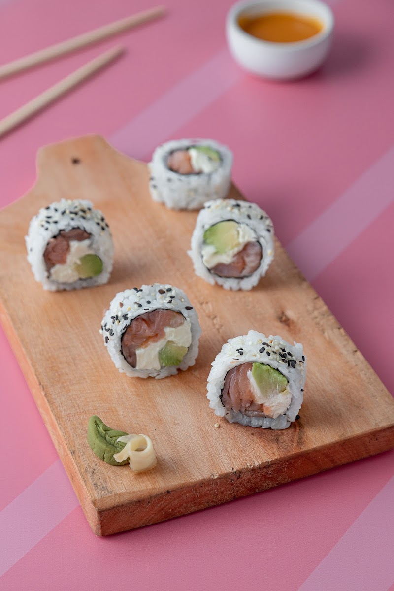 MIHANA Sushi - San Justo Photo 5