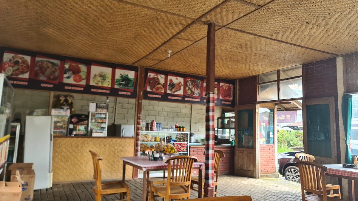 Rumah Makan Lestari Babi Guling Photo 2