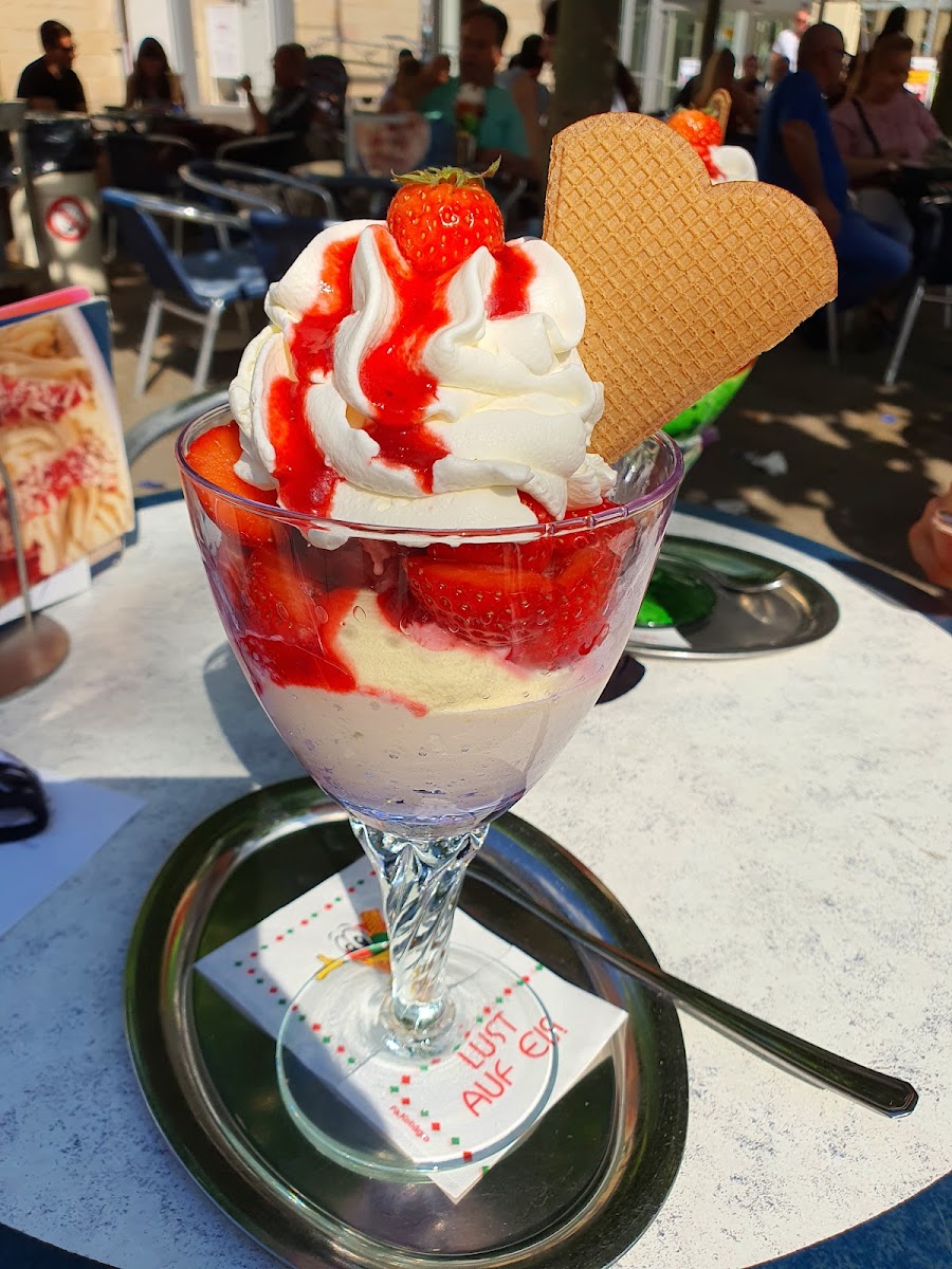 Eiscafé Trentino Photo 7