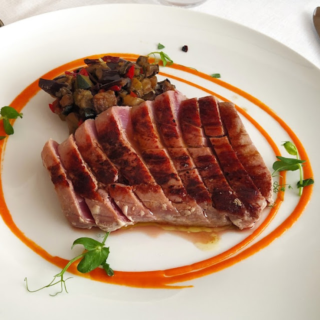 Tuna Steak