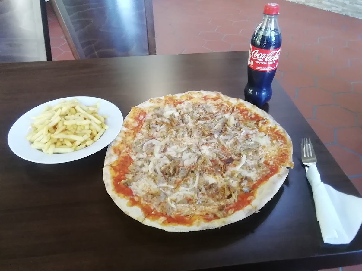 Ronja's Pizza & Kebaphaus Ettlingen Photo 9