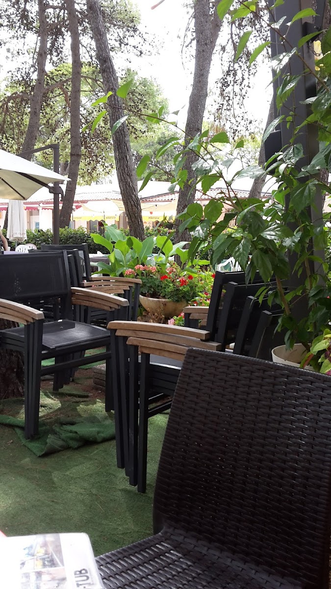 Foresteria Bar&Restaurant Photo 6