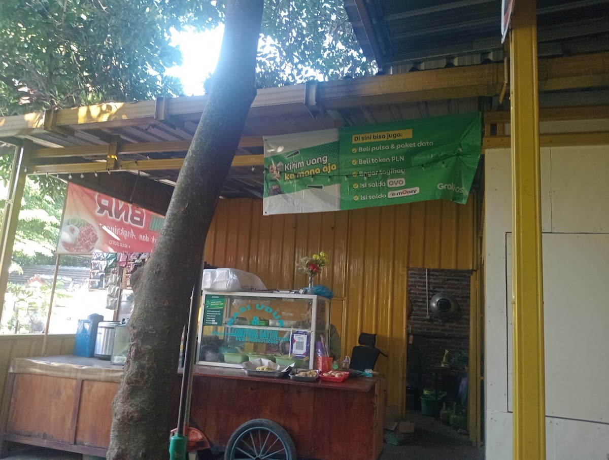 Warung BNR