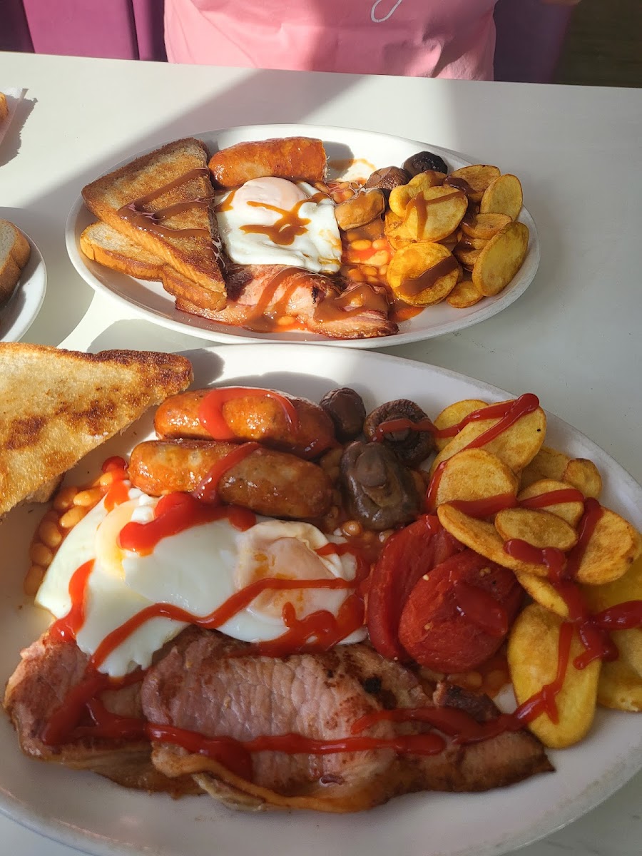 The Waterfront Diner Photo 7