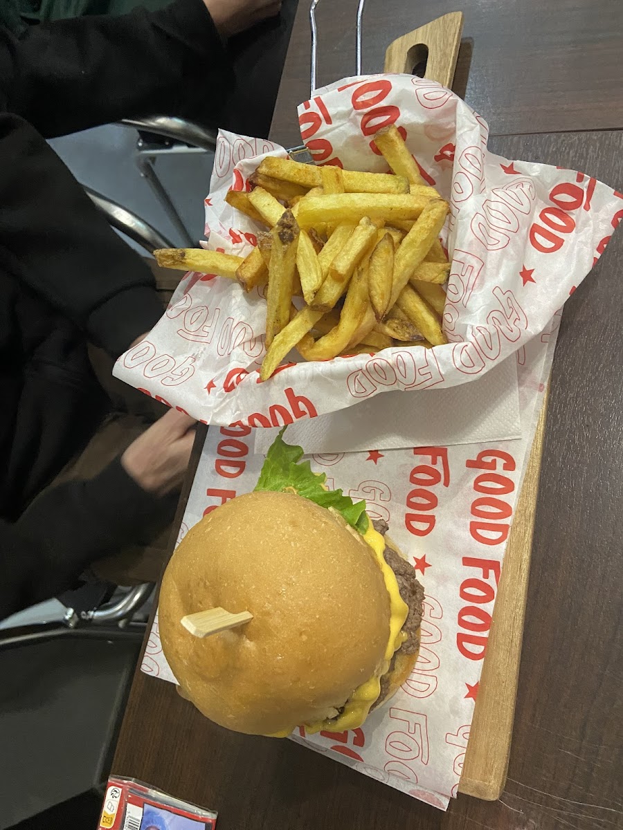 AO’Burger Photo 7