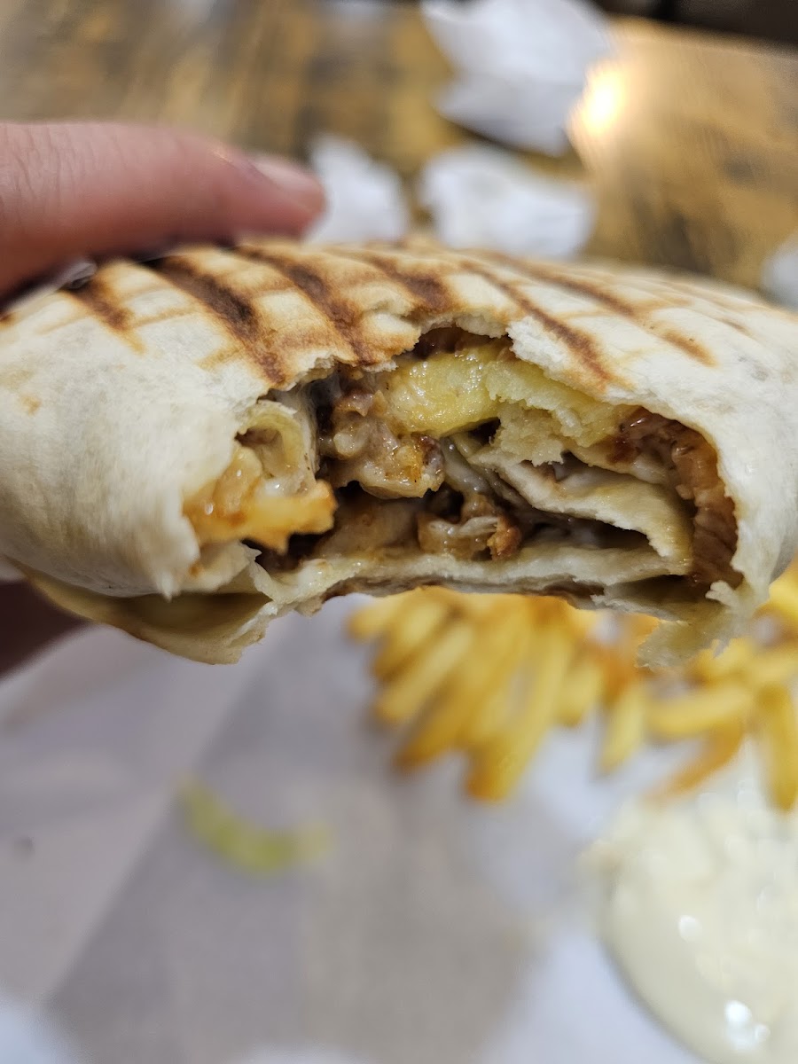 Le Spicy Naan Photo 4