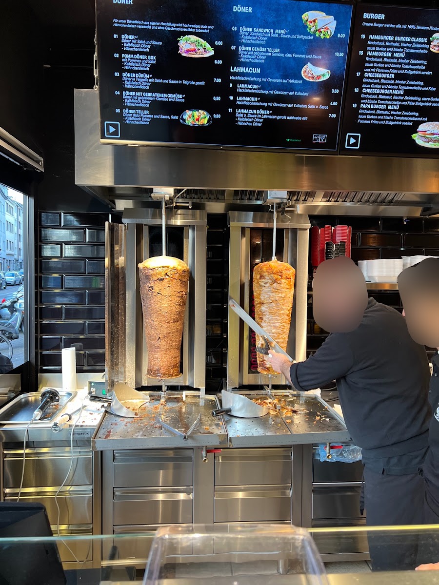 ALL MANN‘S DÖNER | Steakfleisch vom Drehspieß Photo Menu 3
