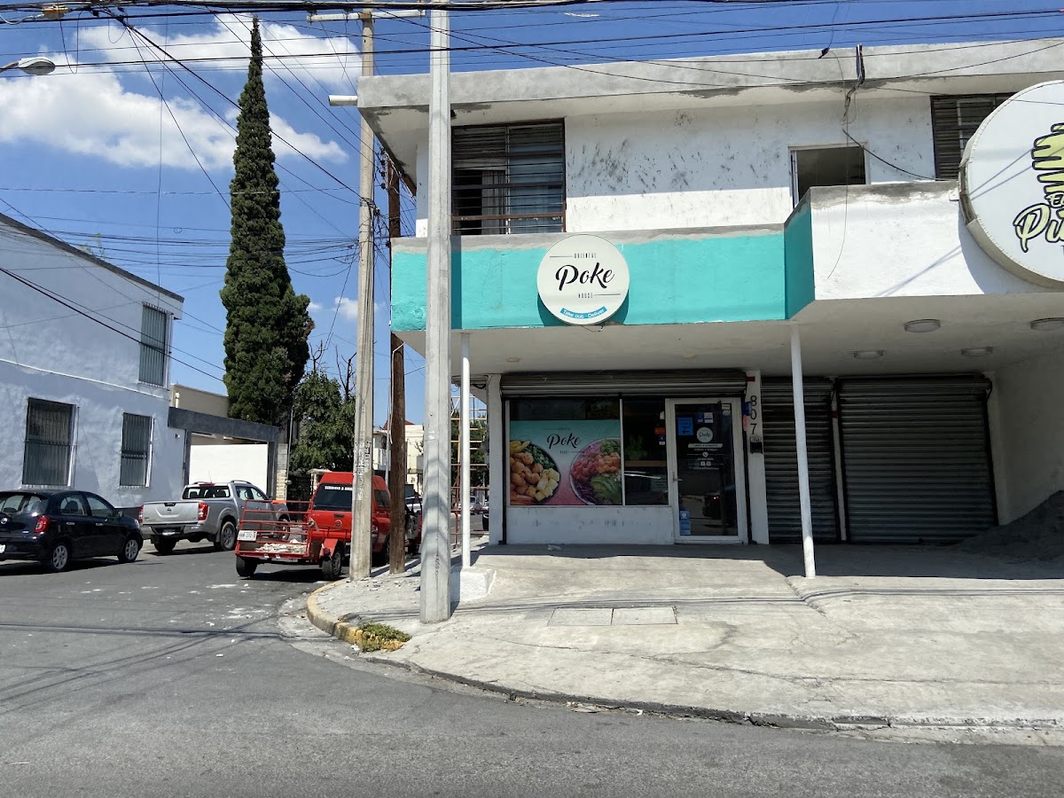 Oriental POKE House - VistaHermosa