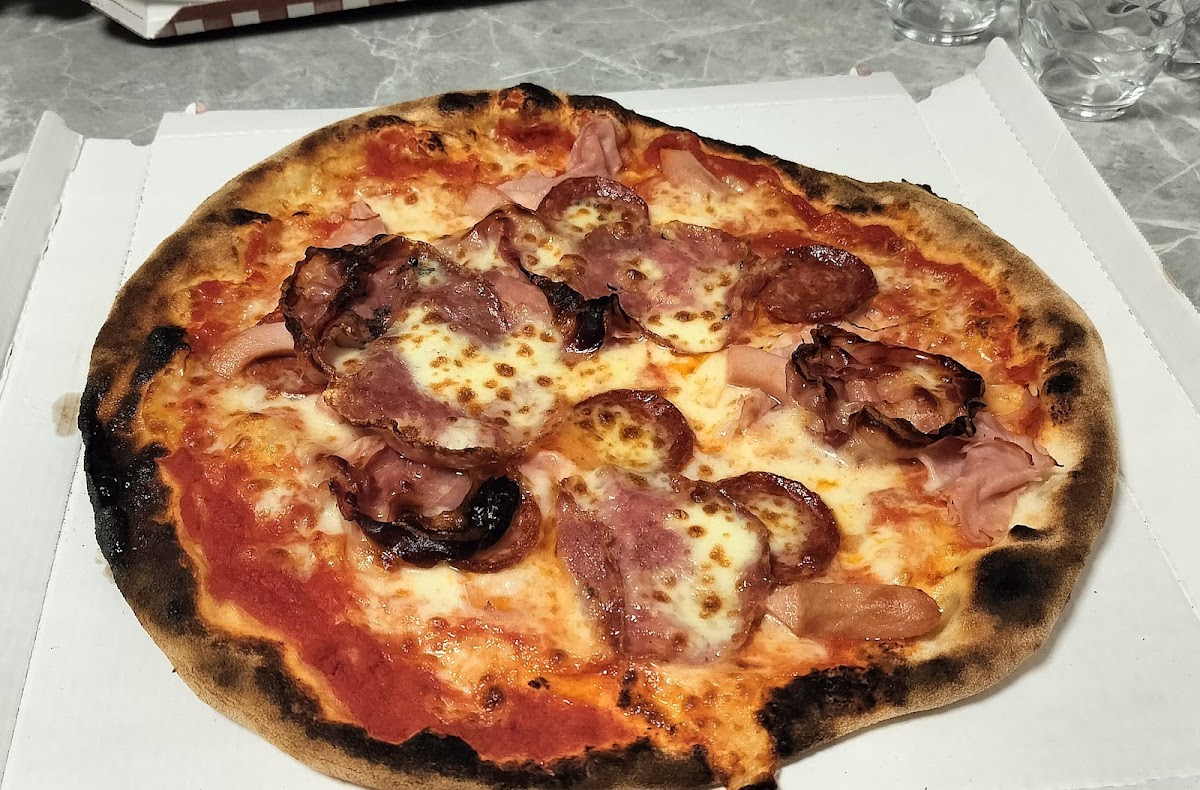 Pizzeria Da Beppe Brendola Photo 4