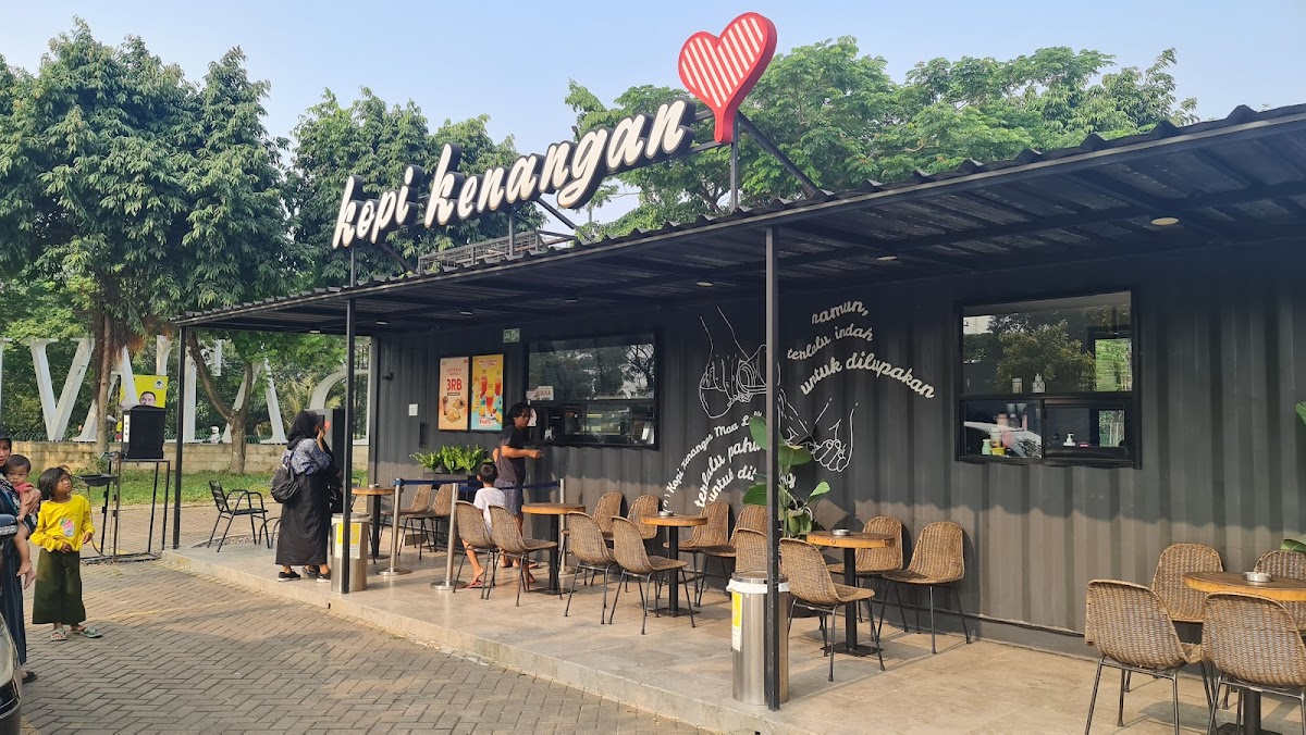 Kopi Kenangan - Grand Batavia Photo 4