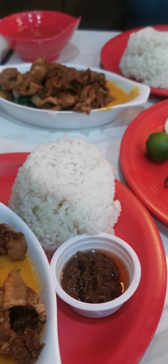 Chooks Diner Tutuban Center Photo 2