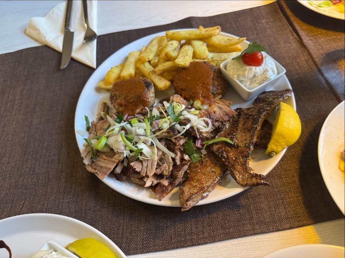 Restaurant Der Grieche Bruckdorf Photo 5