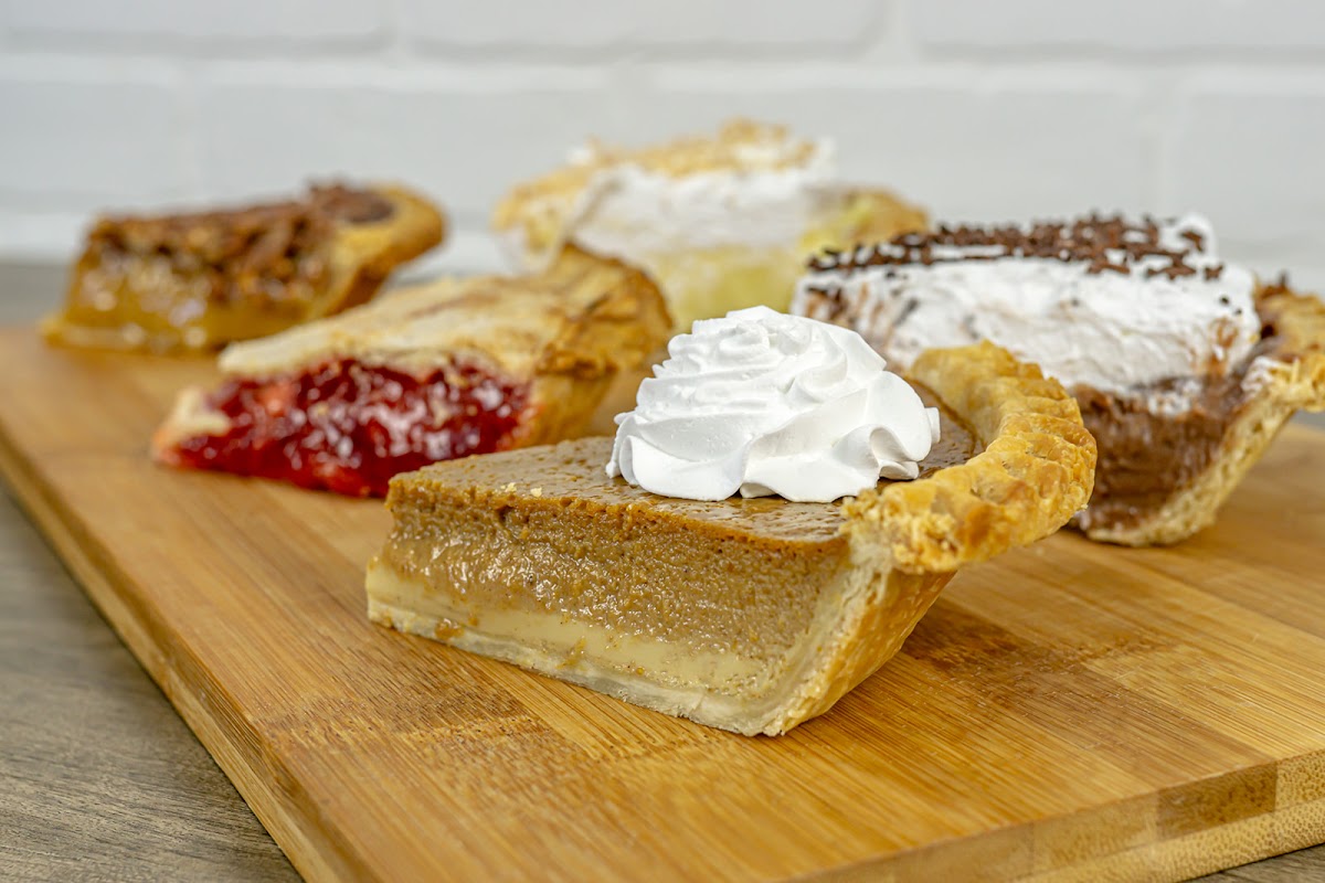 Baker's Nook Cafe Photo 2