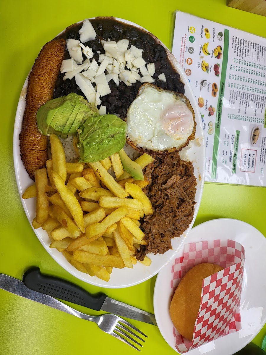 Arepera Caracas Photo 9