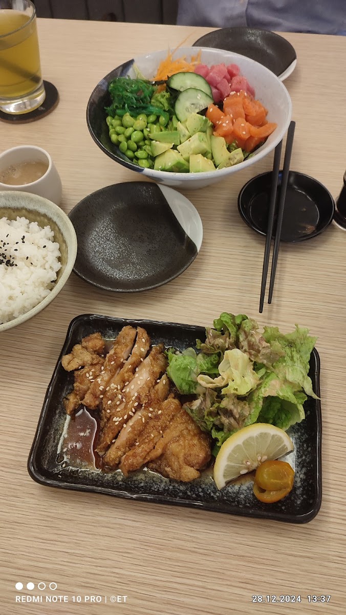 Sushi Casa Photo 5